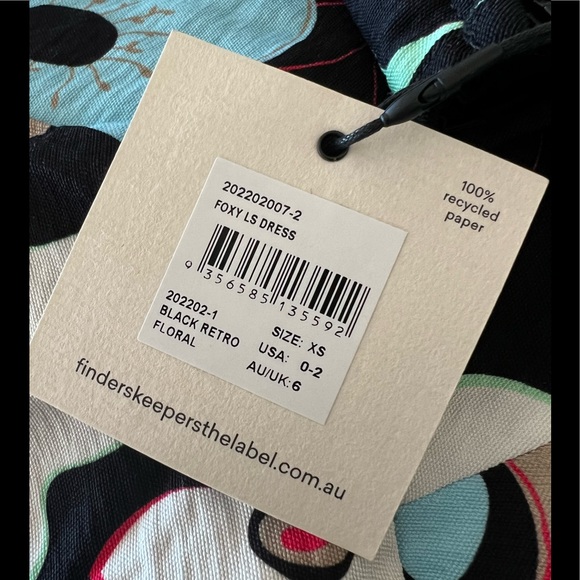 BNKR DRESS - Picture 9 of 9